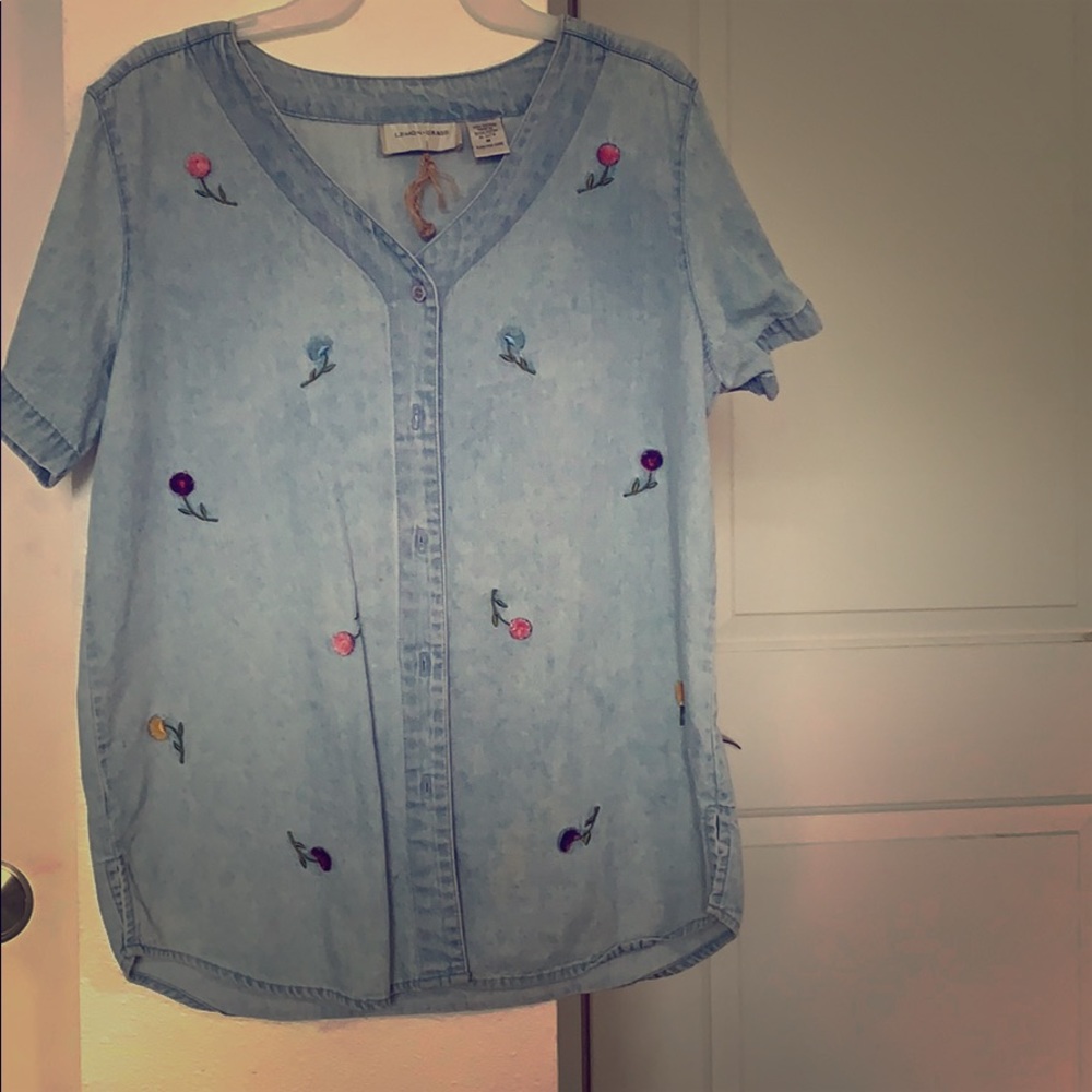 Floral top